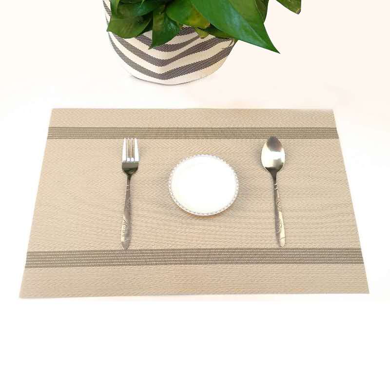 Japanese-style Western placemats with heat insulation and anti-slip properties, household high-temperature resistant jacquard table MATS Item Picture