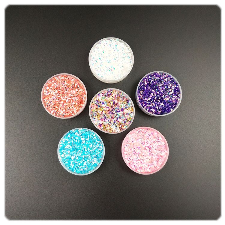 Golden Light 3D stereoscopic diamond sequins Pentagonal rhombic dynamic glitter nail and makeup glitter decorative accessories Item Picture