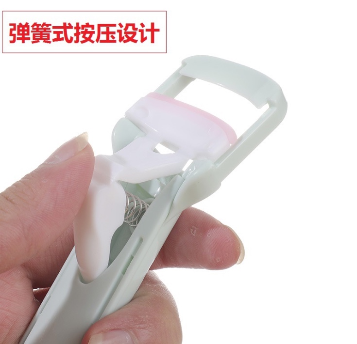 Marian Press Eyelash Curler Spring Press Is Designed To Fit The Eye Shape details Picture
