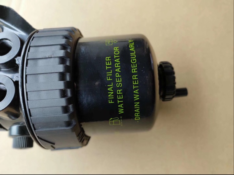JOHN DEERE Engineering Machinery Fuel Filter Assembly oil-water Separator Assembly RE60021