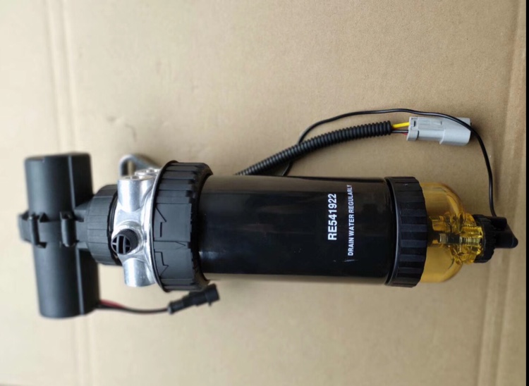 JOHN DEERE Deer Construction Machinery Fuel filter Assembly oil-water separator assembly RE541922