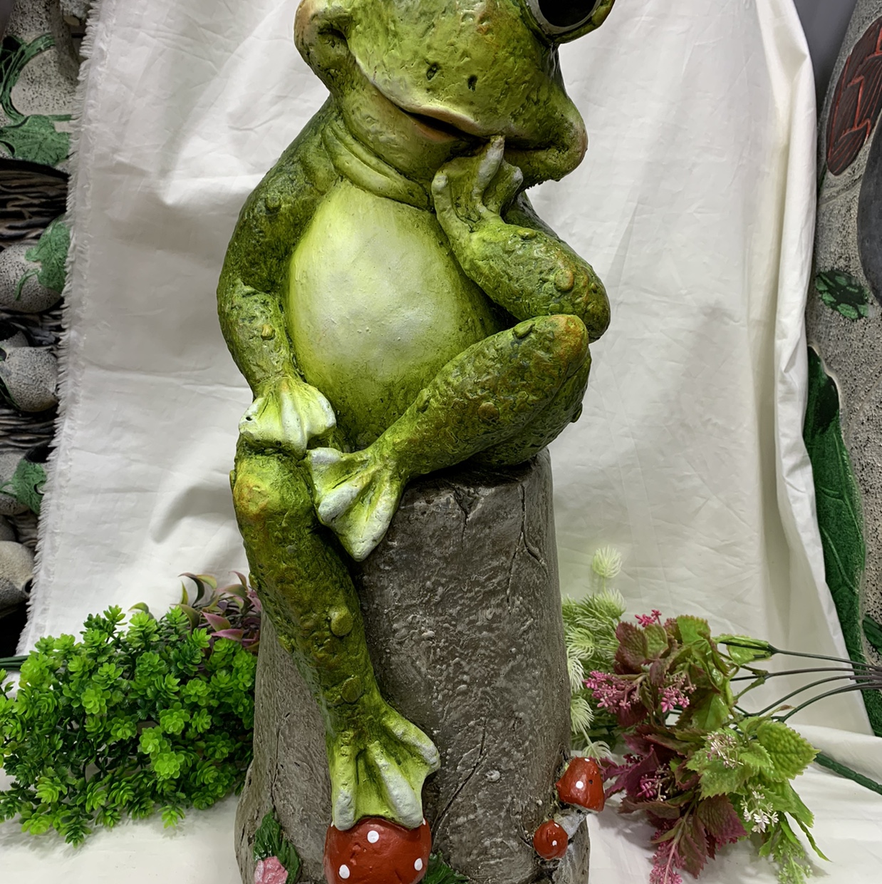 Magnesium oxide poses frogs in a sitting position