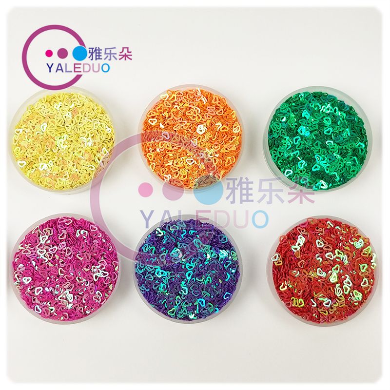 4MM colorful hollowed-out heart-shaped sequins for nail art, beaded makeup, eye area DIY accessory materials, phone case epoxy resin accessories Item Picture