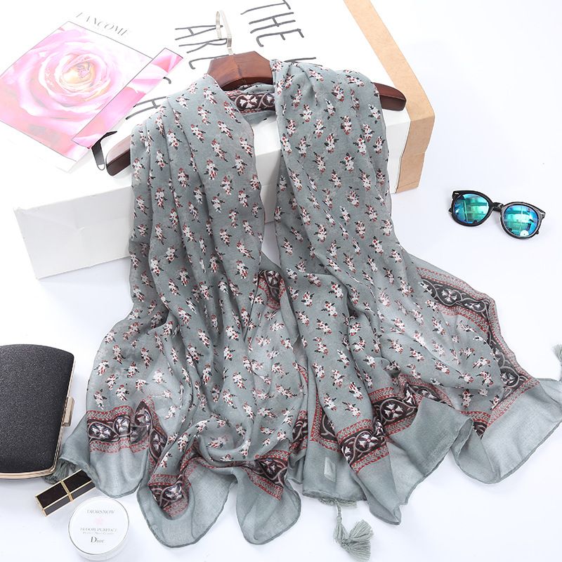 Autumn new small floral tassel scarf women's air conditioning shawl seaside holiday beach towel printing scarf wholesale thumbnail