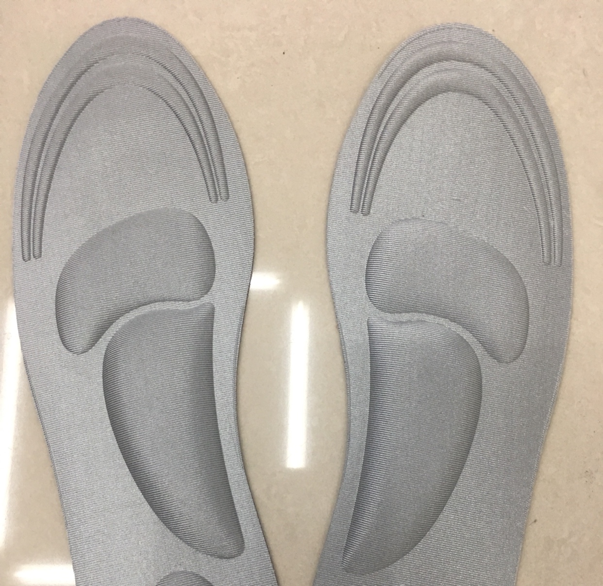 Massage Comfort Sports Shock Absorption Can Be Cut Insoles