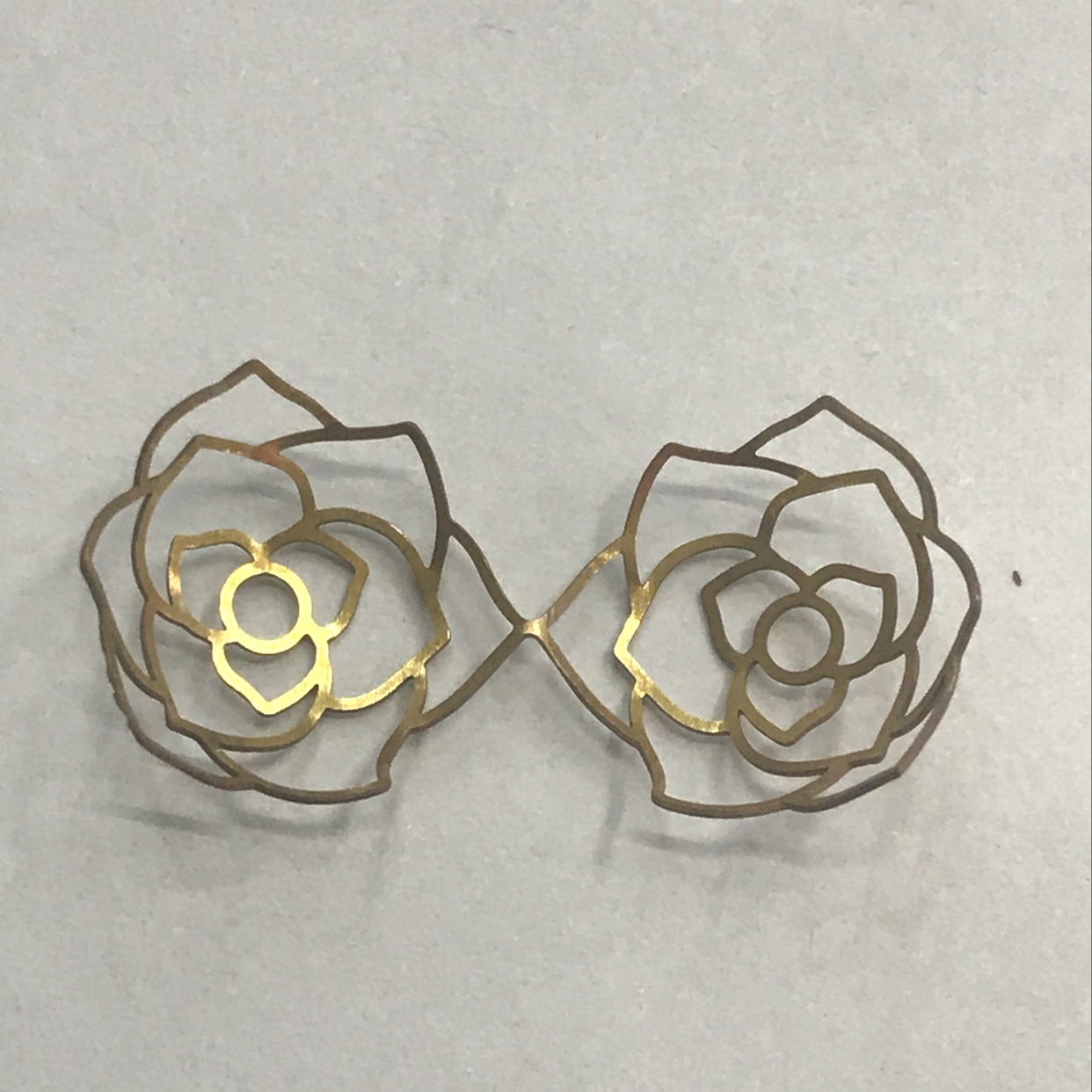 Feite computer chips, eco-friendly brass chips, rose chips, arched two pieces, one-piece package, zircon jewelry accessories, earrings, necklaces, pendants, earrings details Picture