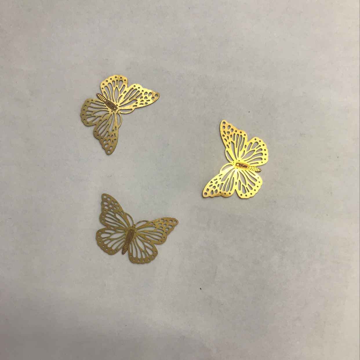Feite computer chips, eco-friendly brass chips, hollowed-out butterfly chips, jewelry accessories, earrings, necklaces, pendants and earrings