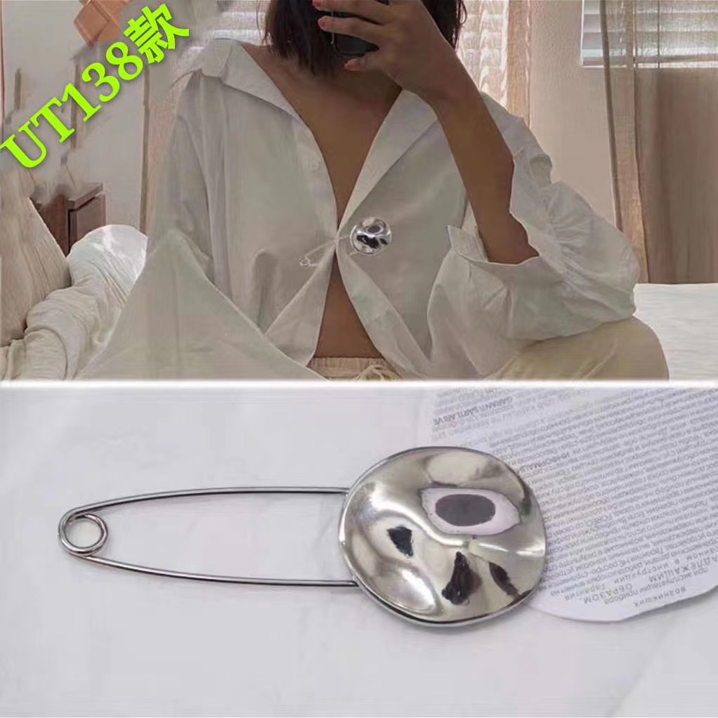 服装饰品实物图