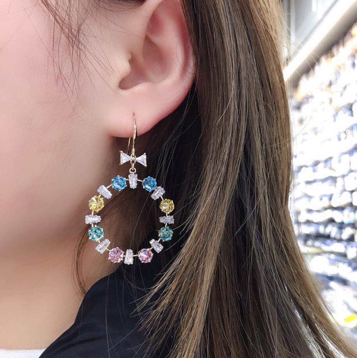 Must-have zircon hoop earrings for summer