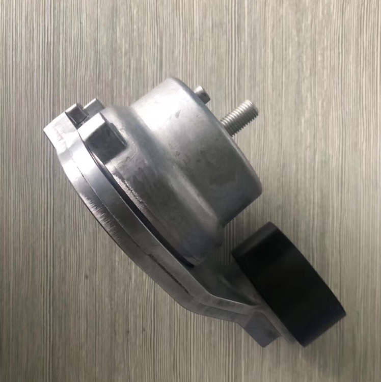 Jianghuai Ruifeng M4/1.9T belt tightening wheel 1025300FB010 Jianghuai Navistar 4.8L engine belt tightening wheel 8001168C1 details Picture