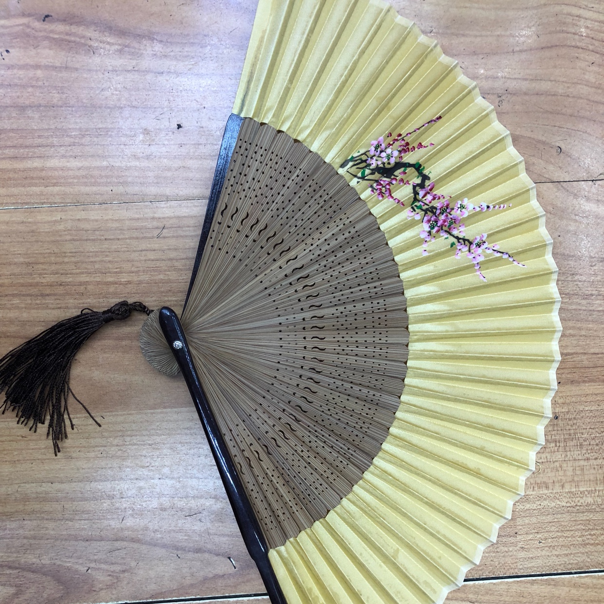 手绘扇子产品图