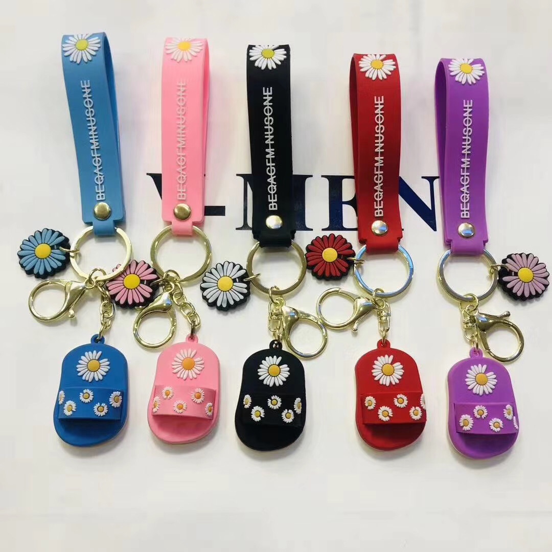Korean simulation chrysanthemum shoes pendant bag pendant thumbnail