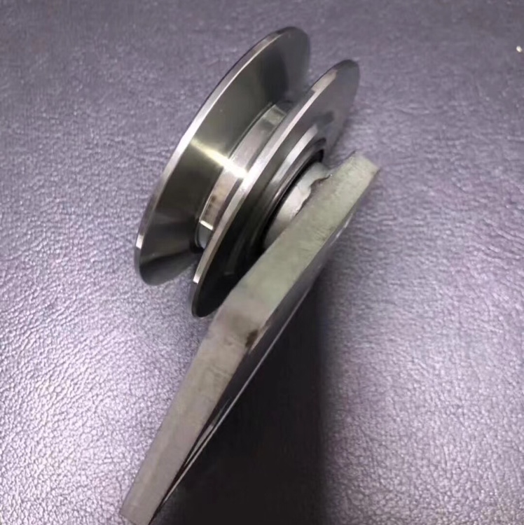 American heavy truck CAT Carter construction machinery belt tightening wheel 115-4204 1154204 details Picture