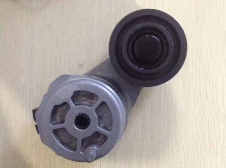 Tightening wheel Komatsu KOMAISU excavator S6D114/PC360-7 S6D107/PC200-8