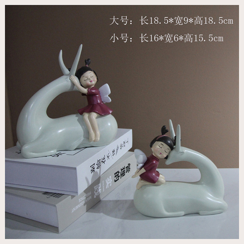 Customized cute character cartoon figurines, resin ornaments, little girl children's room desk handicrafts for your girlfriend undefined