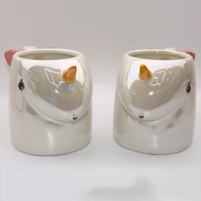 Creative and colorful little dinosaur ceramic cup, colorful little flying dragon mug, 3D shaped anime peripheral water cup details Picture