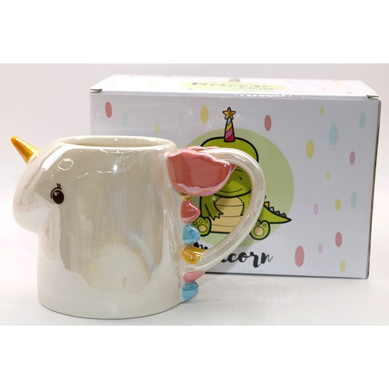 Creative and colorful little dinosaur ceramic cup, colorful little flying dragon mug, 3D shaped anime peripheral water cup Item Picture
