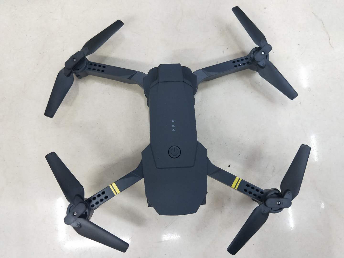 E58 Aerial photography aircraft 1080P pixel four-axis folding aircraft fixed height photography WiFi remote control DRONE Application Scenario
