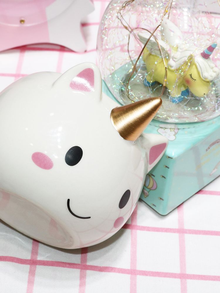 Old Unicorn Mug Cute Unicorn Ceramic Mug Copper Gold Stereoscopic Unicorn Cup Application Scenario