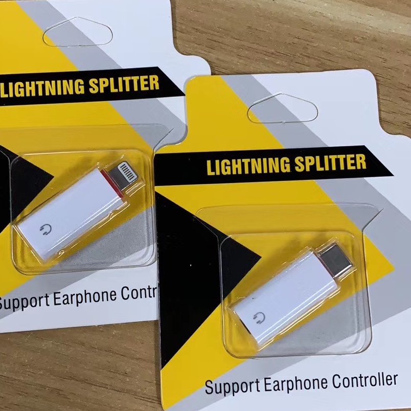 Huawei mobile phone audio adapter, microphone adapter Application Scenario