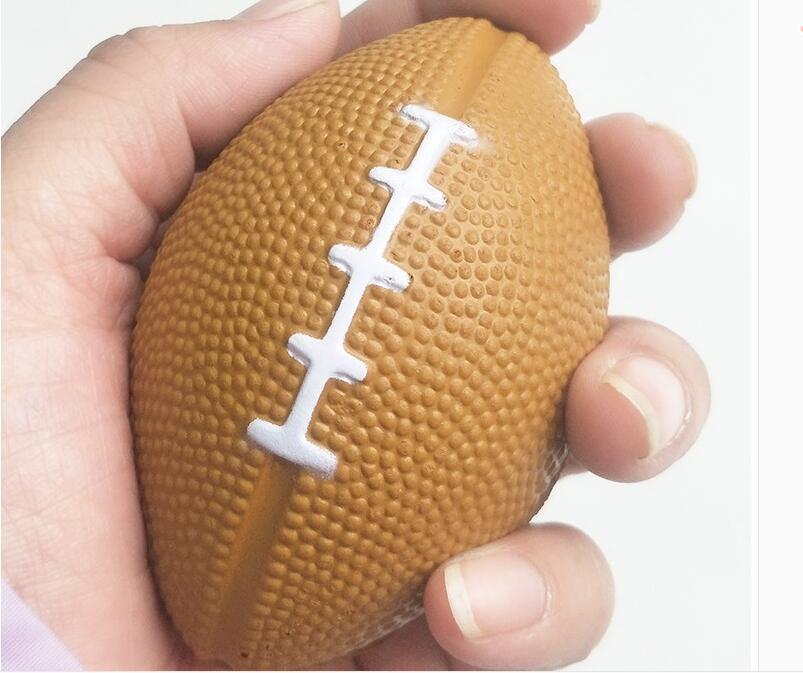 厂家印刷美式发泡pu小橄榄球玩具儿童体育训练海绵泡沫光面压力球图