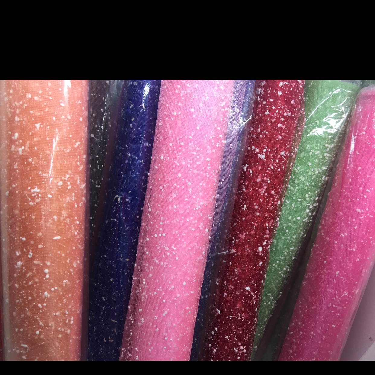 Manufacturers direct snow dot net fresh flowers packaging all kinds of DIY arts and crafts decoration thumbnail