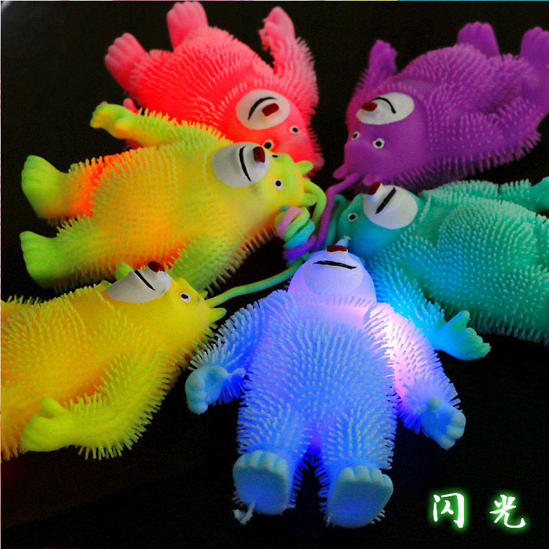 发光弹力球马卡龙刺猬毛毛球闪光发泄毛毛球地摊爆款闪光玩具批发细节图