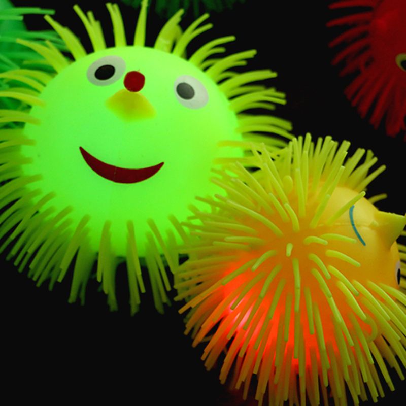 TPR刺猬毛毛球弹力四色笑脸发泄儿童玩具细节图