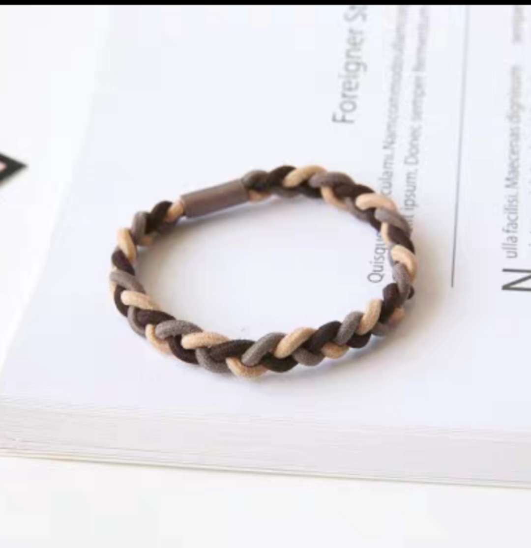 Korean fresh and clean basic high-elasticity hair tie braided hair rope tied into a ponytail, simple base hair band, unique headwear, three-color braid rubber tube