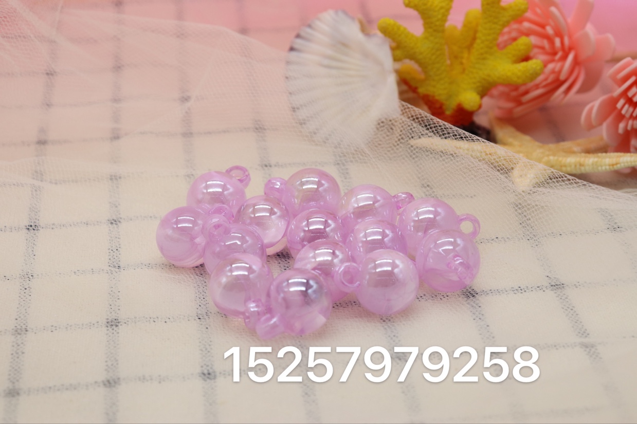 Two-color jelly lifting hole acrylic beads