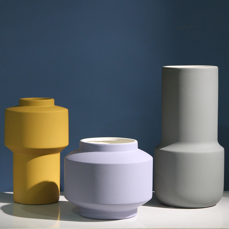 Factory direct sales of desktop ceramic vases, Nordic Morandi color flower vases and decorative items, simple and modern home decorations Specification image