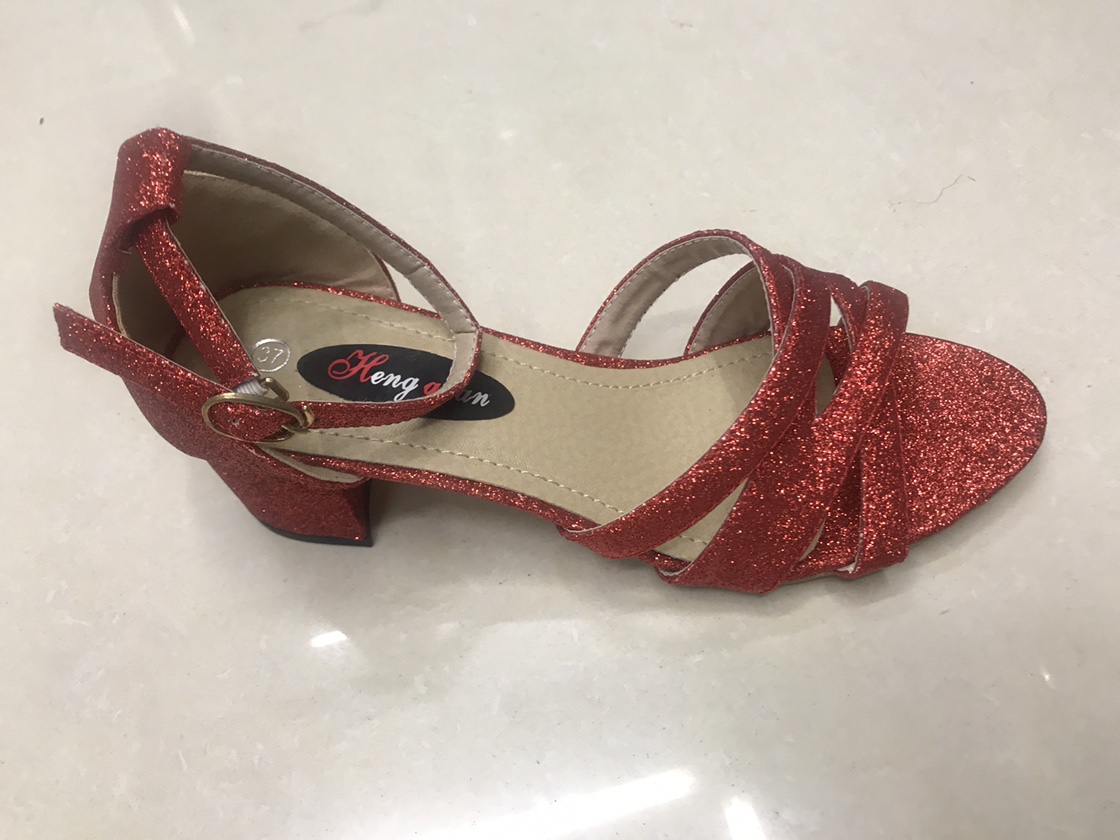 High-heeled sandals thumbnail