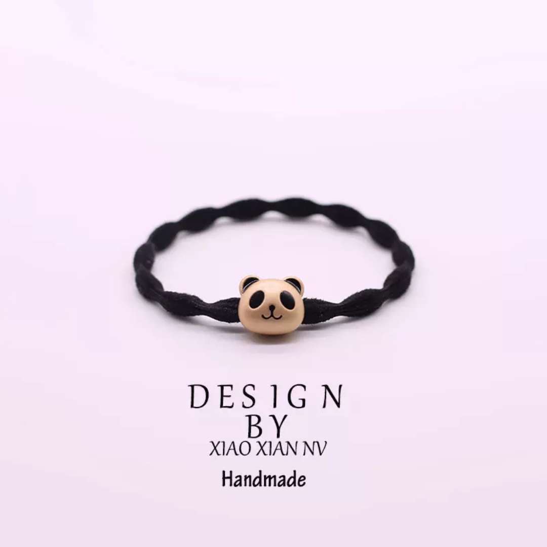 I already have a little ancestor bracelet and a small rubber band to give to my boyfriend. He can love the wrist couple. It's a simple and elegant leather case on Instagram with a string of animals