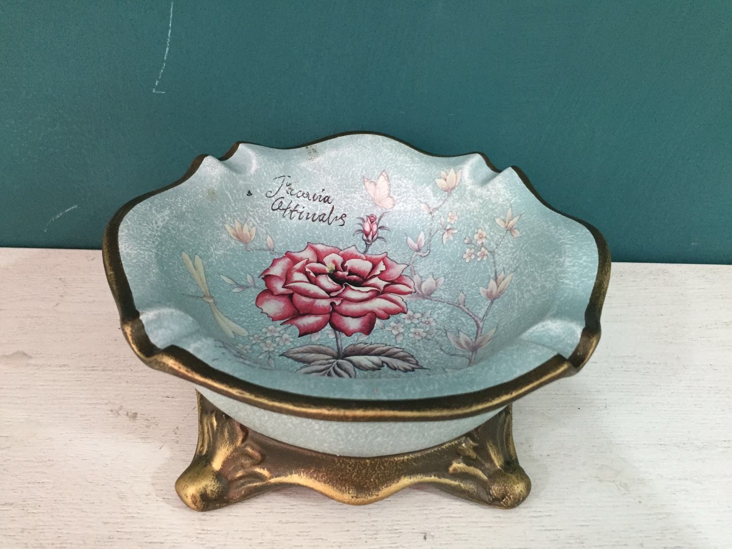 浅蓝玫瑰居家摆件烟灰缸