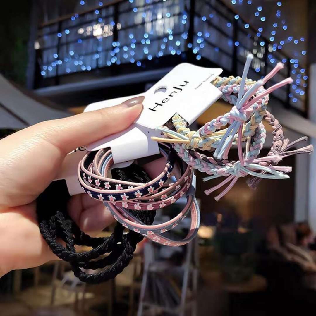 Simple and basic hair band set, popular Korean style, cute and adorable, colorful woven bracelet and headband, dual-purpose headband and headpiece, 5 strawberries per clip details Picture