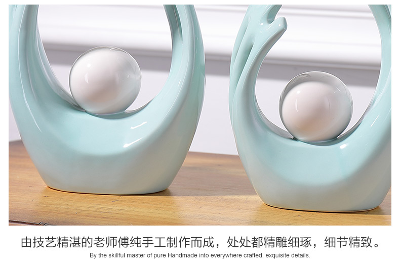 Wine cabinet decorative items, home furnishings, living room TV cabinet, creative, modern and simple home decoration, family interior Item Picture