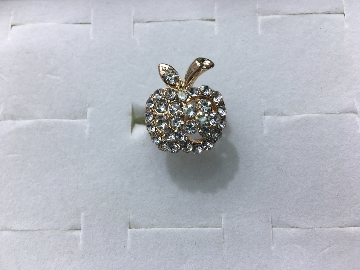 Wholesale popular electroplated color preserving gold rhinestone ring ring full size adjustable.