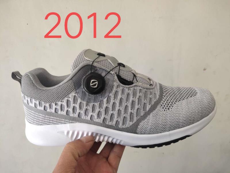 Flying Paper Shoes, With Buttons