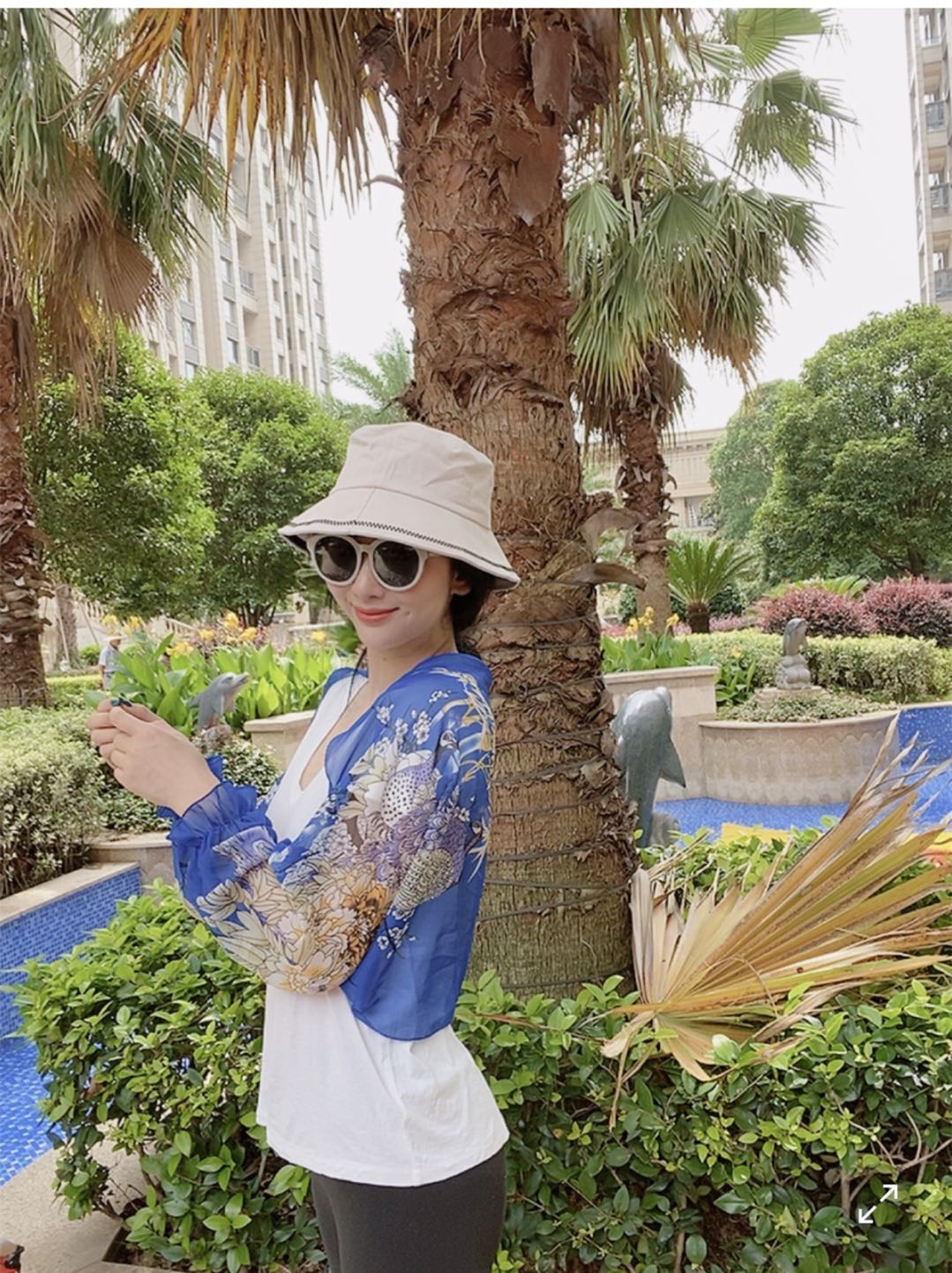 Yiwu good goods beach clothes foreign trade new chiffon printed beach clothes driving swimming bikini with sunscreen clothes
