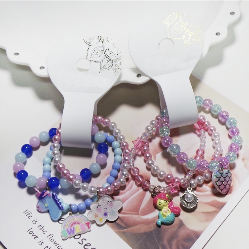 压克力儿童饰品产品图