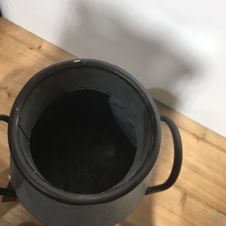 1小盆栽花盆创意桌面盆栽复古户外迷你多肉小清新圆形铁艺园艺花盆白底实物图
