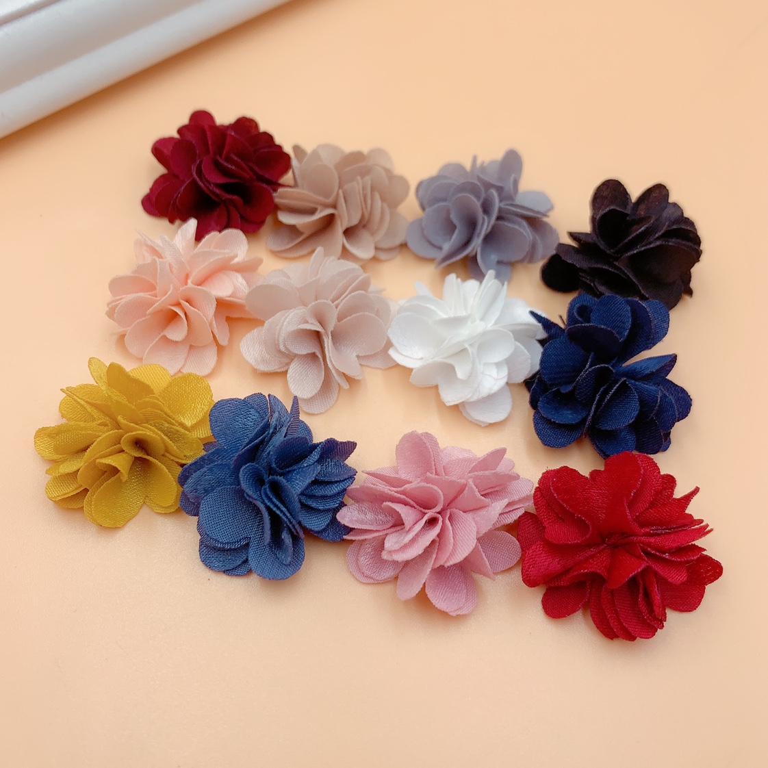 Hand-sewn handmade floret stud diy hair accessories clothing accessories toy accessories thumbnail