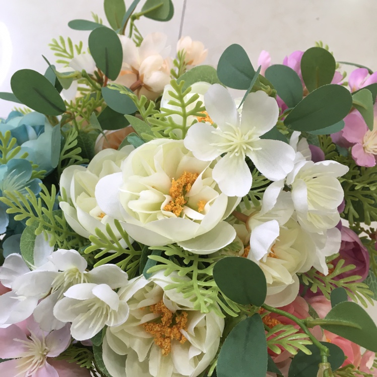 Living room artificial flowers, artificial flower tea table ornaments, bedroom flower arrangement decorations, 5-fork Korean-style tea rose wholesale Specification image