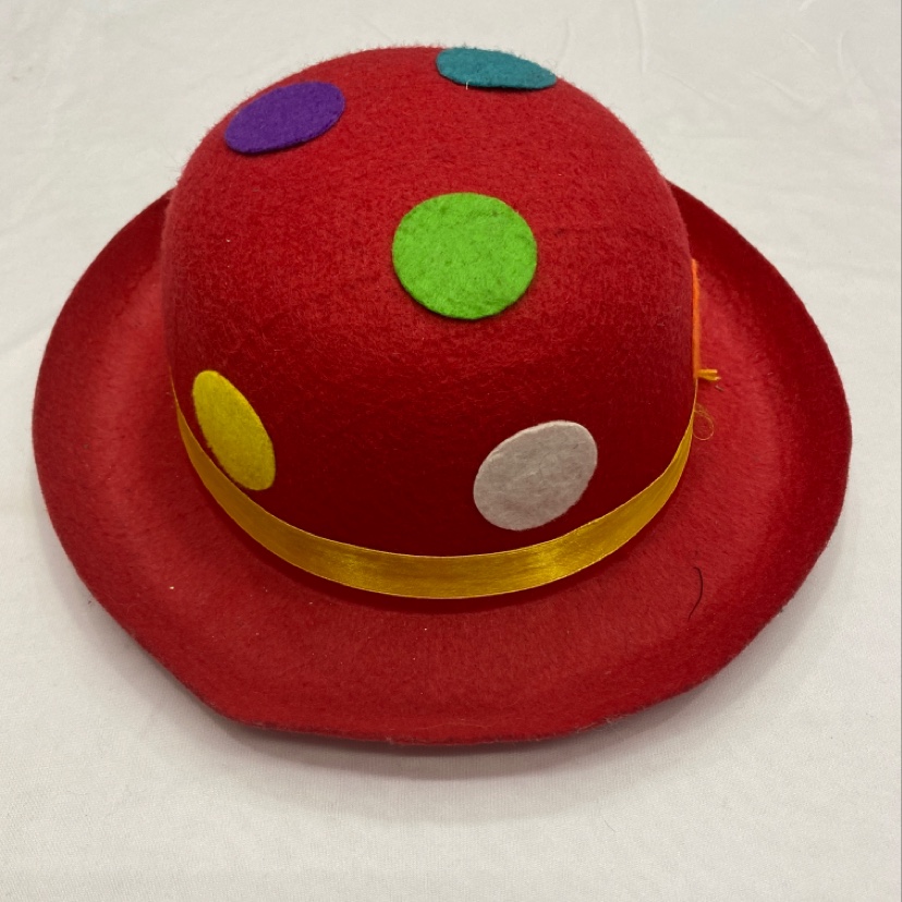 Lincoln the Clown's round hat details Picture