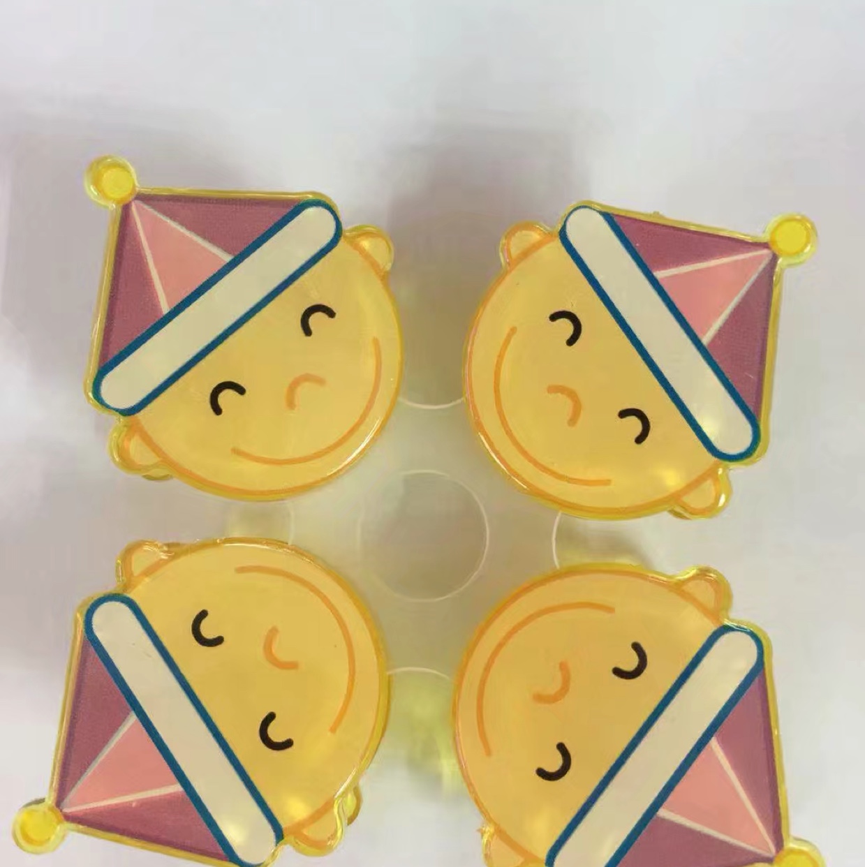 小绵羊卡通夹子白底实物图