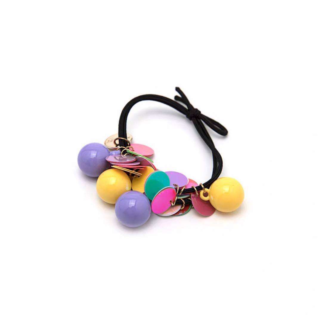 The same style hair tie as Sydney, a popular and cute little round ball sequined hair tie, a girl's bun hairstyle, a rubber band, sequined round beads Application Scenario