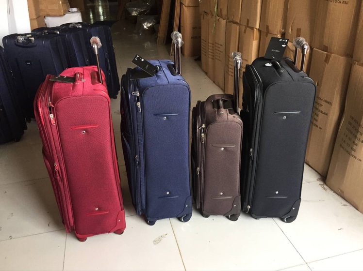 505-4 nylon material high quality 4pcs 4 wheels luggage set产品图