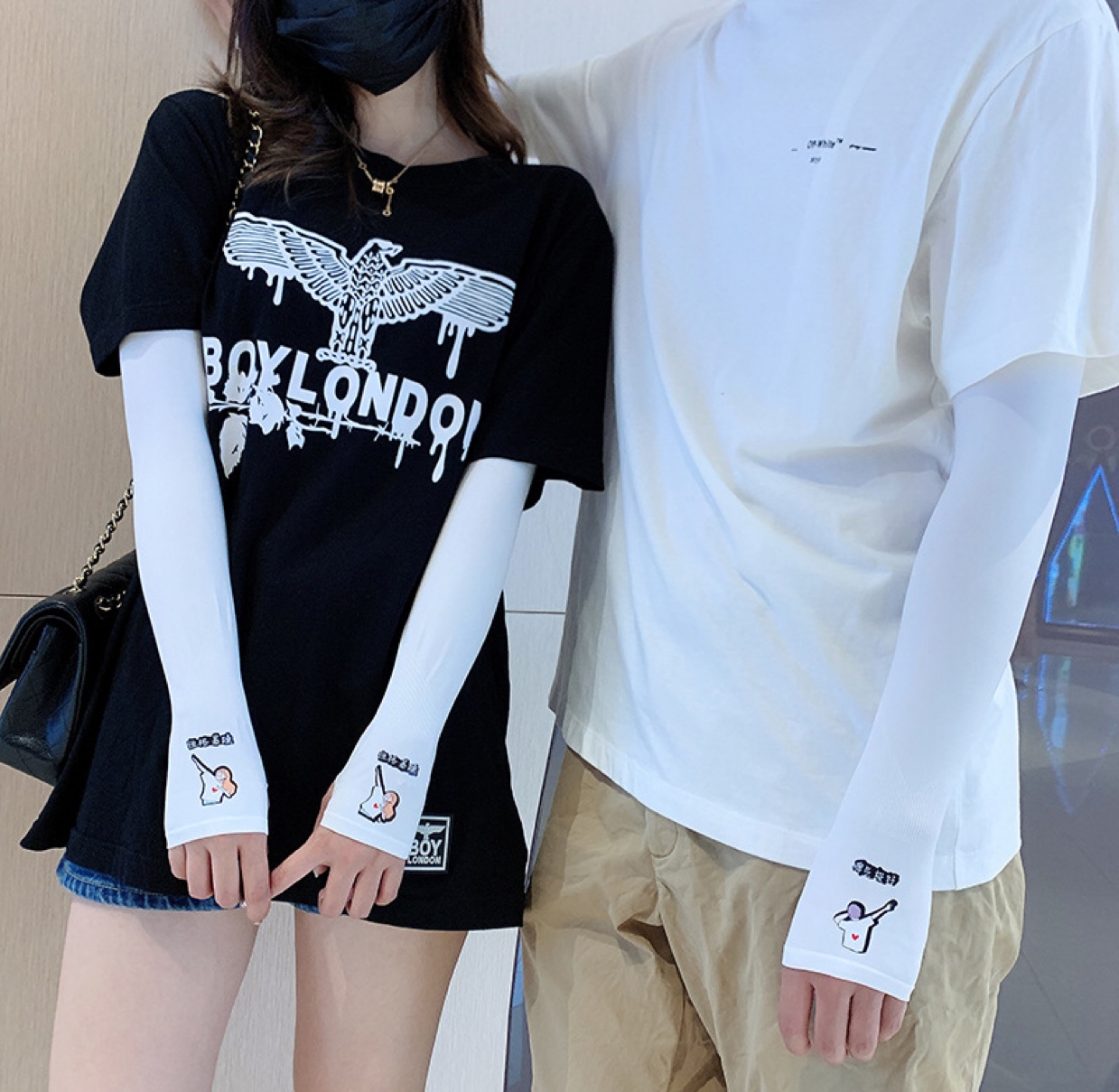 Couple cool sleeves, summer sun protection and mosquito repellent sleeves, arm protection, ice silk sleeves, UV protection, popular thin sleeves details Picture