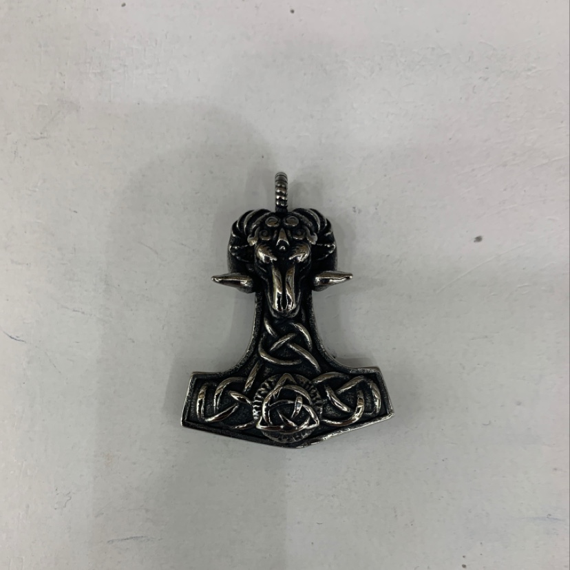 2019 European and American bold star Skull Necklace for men, titanium steel personalized Ghost head Pendant, punk stainless steel accessories details Picture