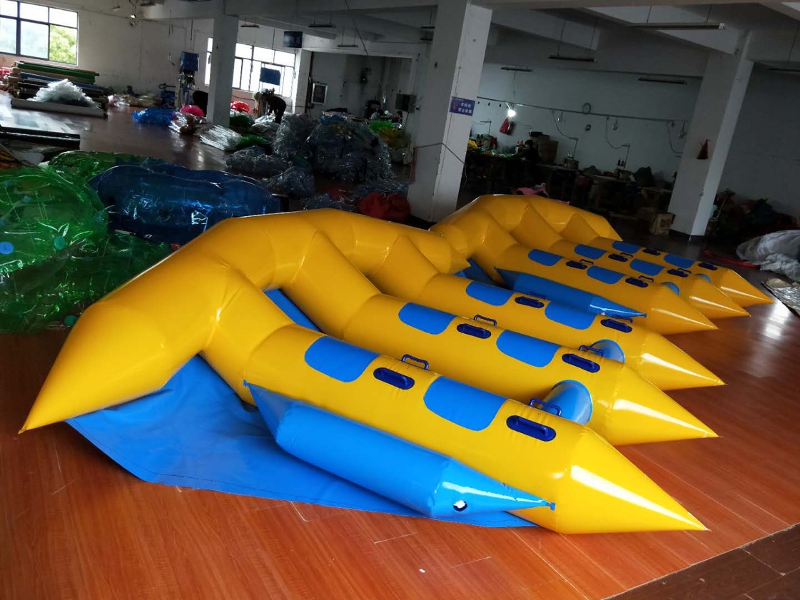 福斯特气模厂家直销充气飞鱼，香蕉船，滚筒，步行球